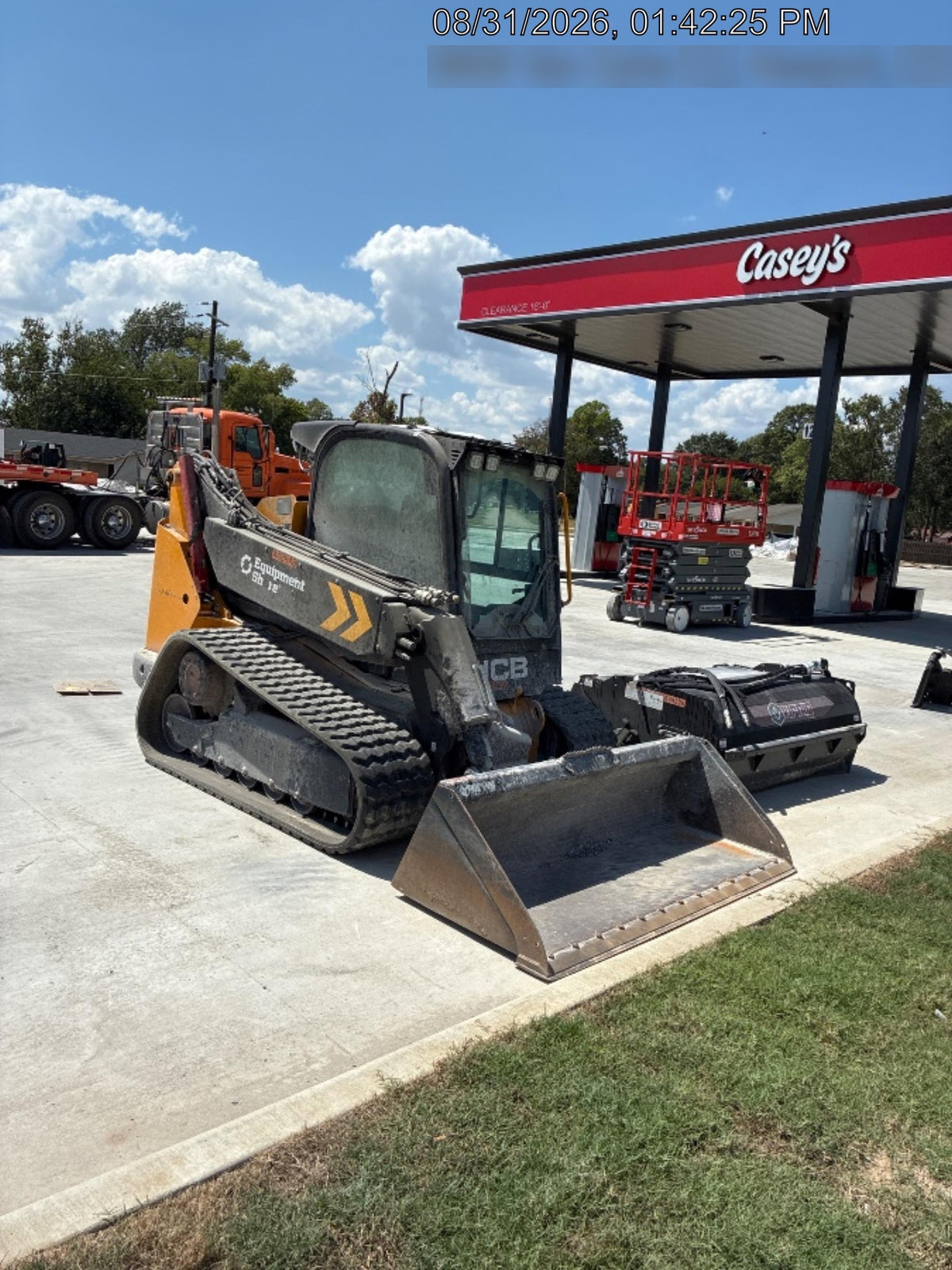 2024 JCB 3TS-8T