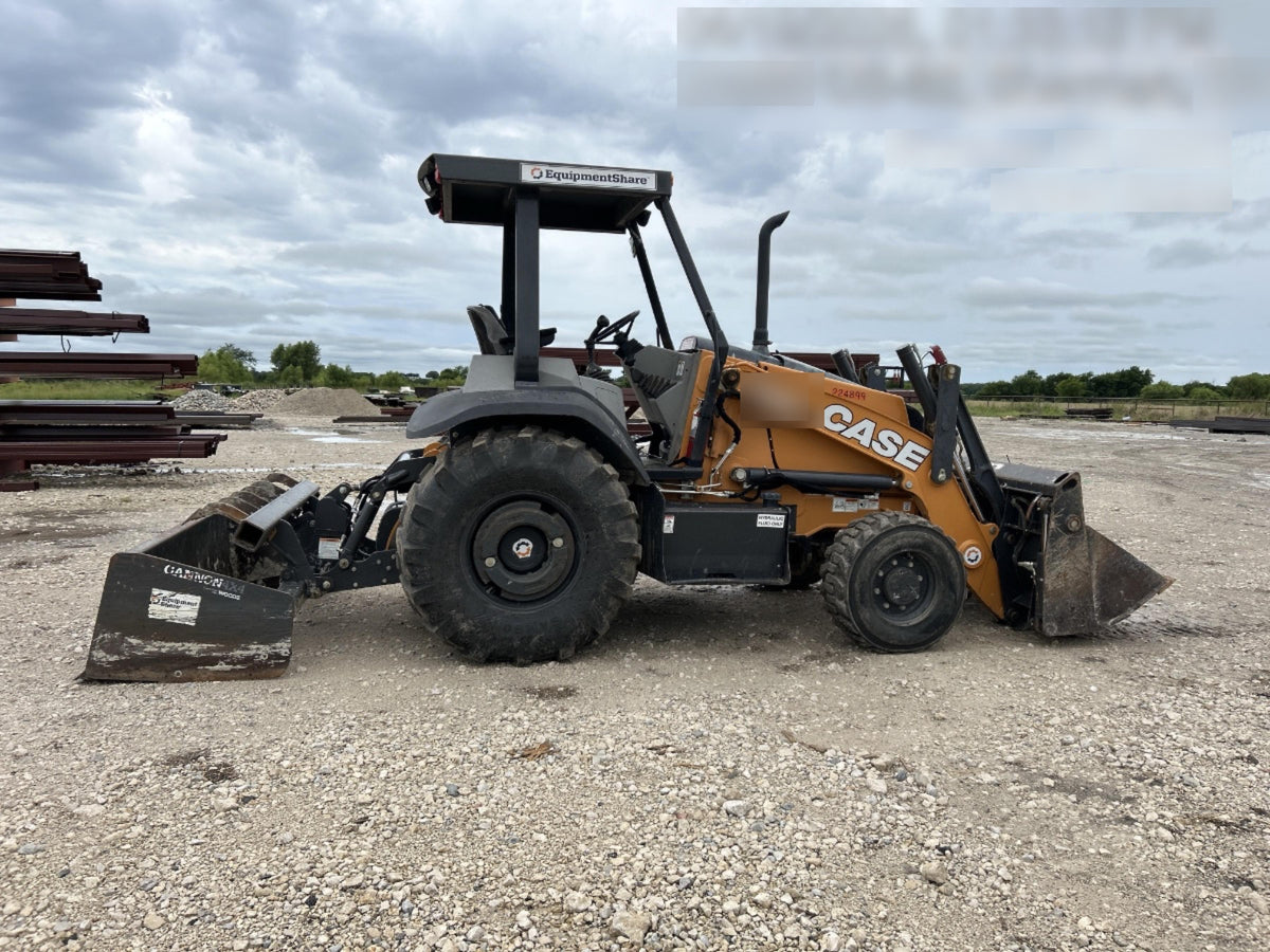 2022 CASE 570N EP