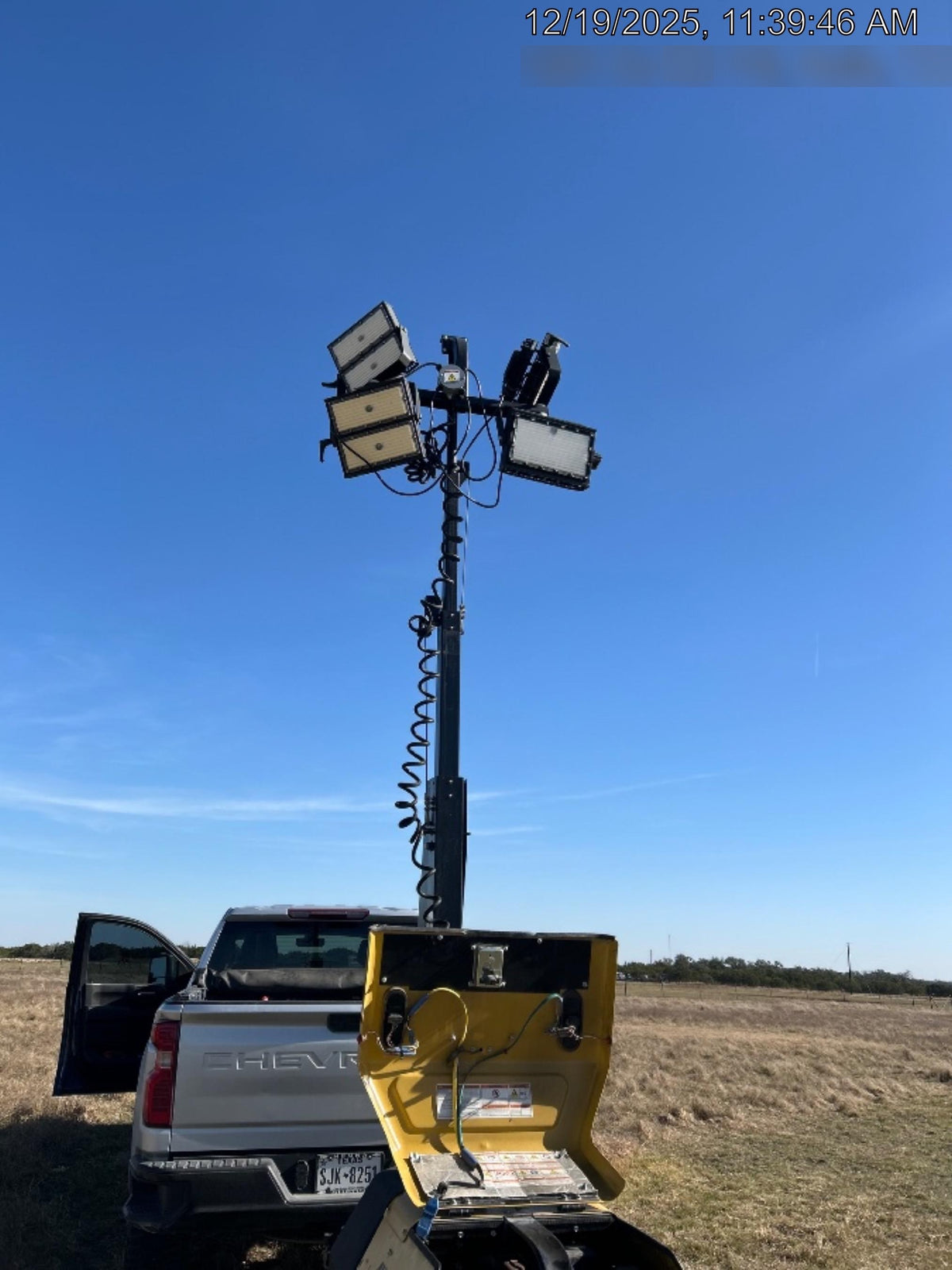 2022 Allmand NLV3GR (4) LED Light Fixture 350W, 23' Vertical Mast, 3kW Prime, Towable, ES Decals, T3