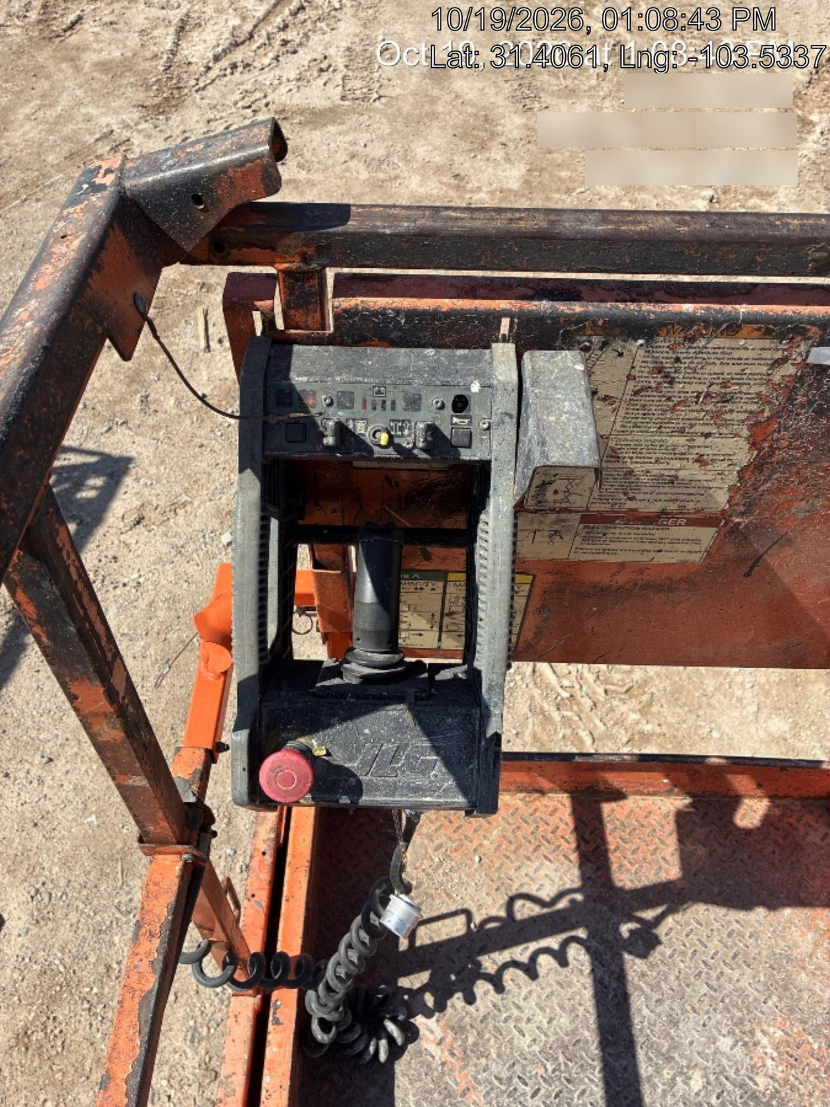 2016 JLG 3246ES
