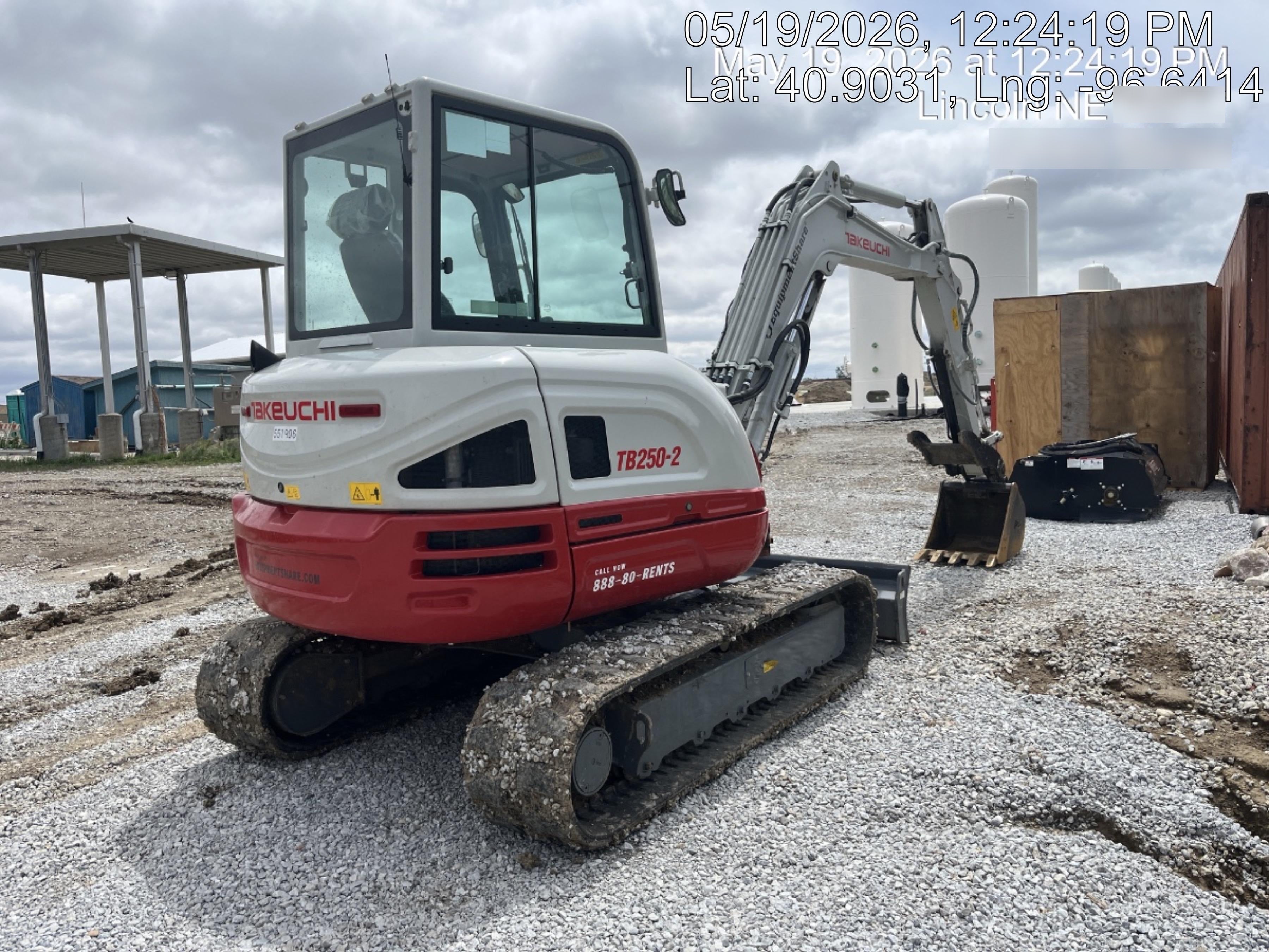 2025 TAKEUCHI TB250-2CR