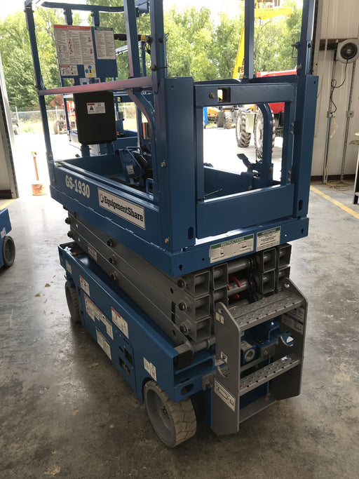 2020 Genie GS-1930 Solid Non Marking Tires, Beacon, Folding rails with half height swing gate