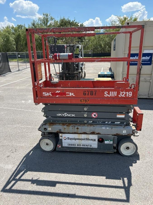 2018 SKYJACK SJIII-3219