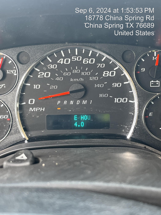 2023 CHEVROLET Express Van - Rental