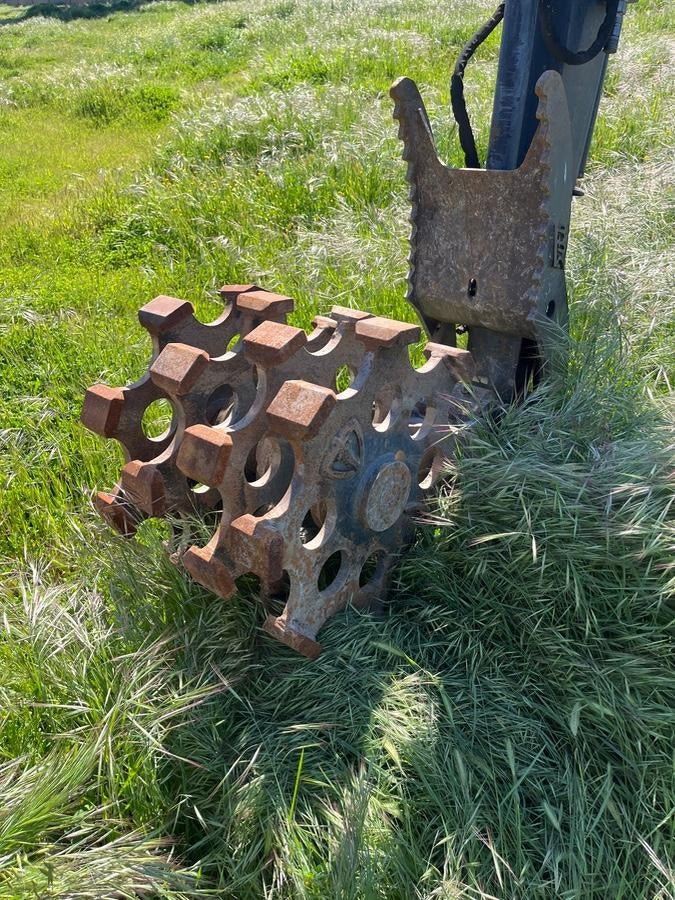 2021 PALADIN 24" Compaction Wheel