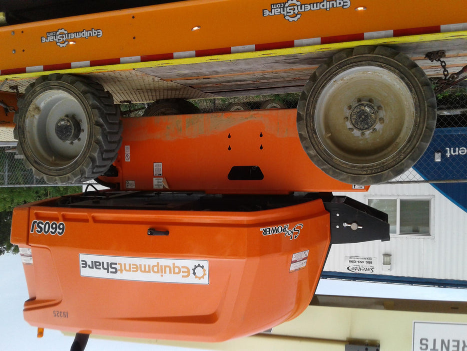 2018 JLG 660SJ