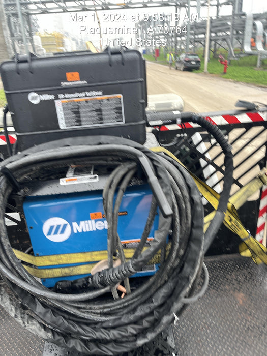 2023 MILLER ELECTRIC XR-AlumaFeed