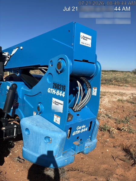 2022 GENIE GTH-844