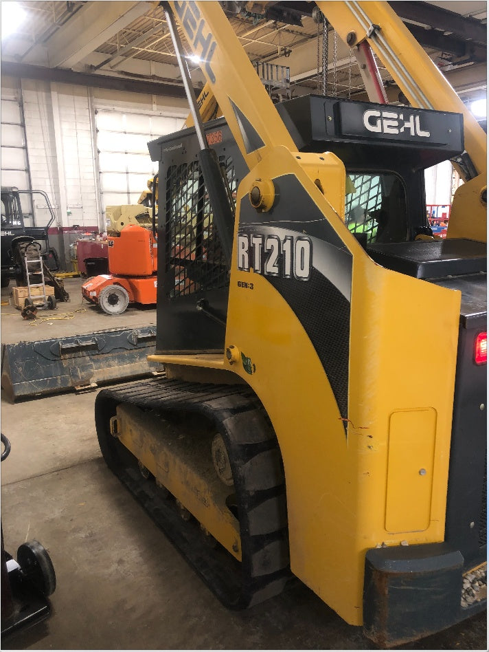 2016 GEHL RT210