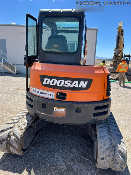 2019 DOOSAN DX50-5