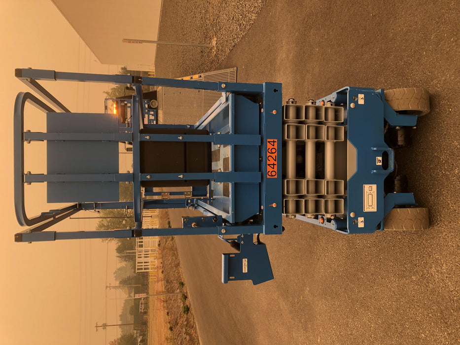 2020 Genie GS-1930 Solid Non Marking Tires, Beacon, Folding rails with half height swing gate, 800W Inverter