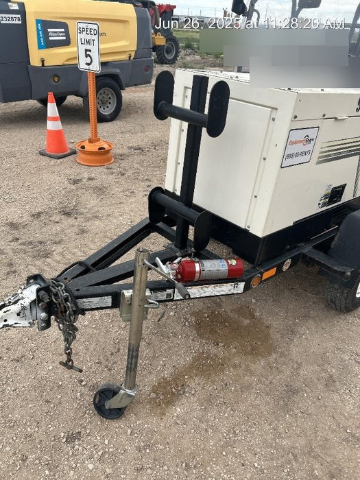 Multiquip DLW300ESA1 Multiquip 300 Amp Welder w/Trailer