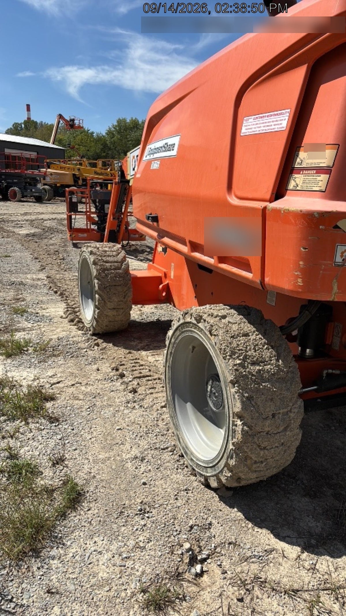 2020 JLG 660SJ