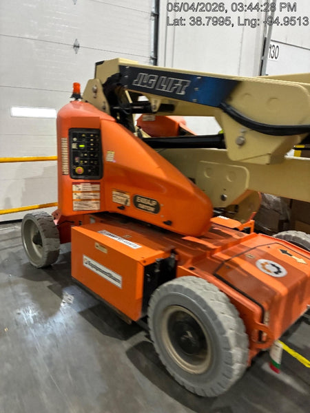 2020 JLG E400AJPN