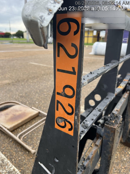2025 ARROW MATERIAL HANDLING 48" Pallet Forks - Arrow