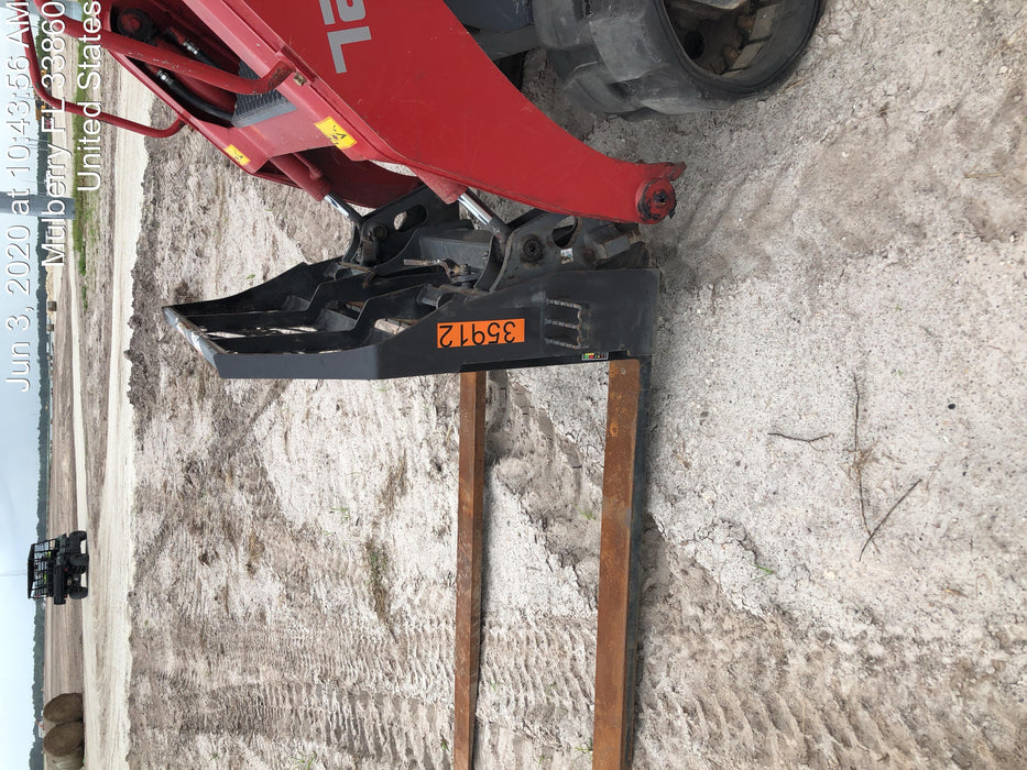 2019 PALADIN 48" Pallet Forks - Paladin