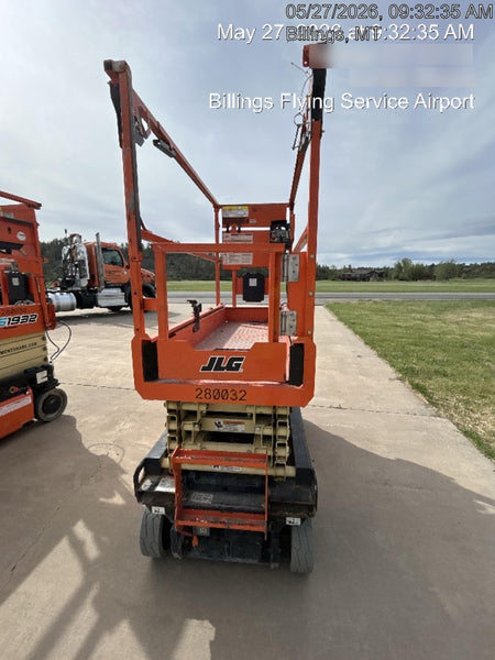 2022 JLG ES1932