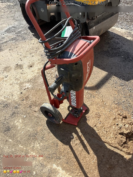 2020 HILTI TE 3000-AVR