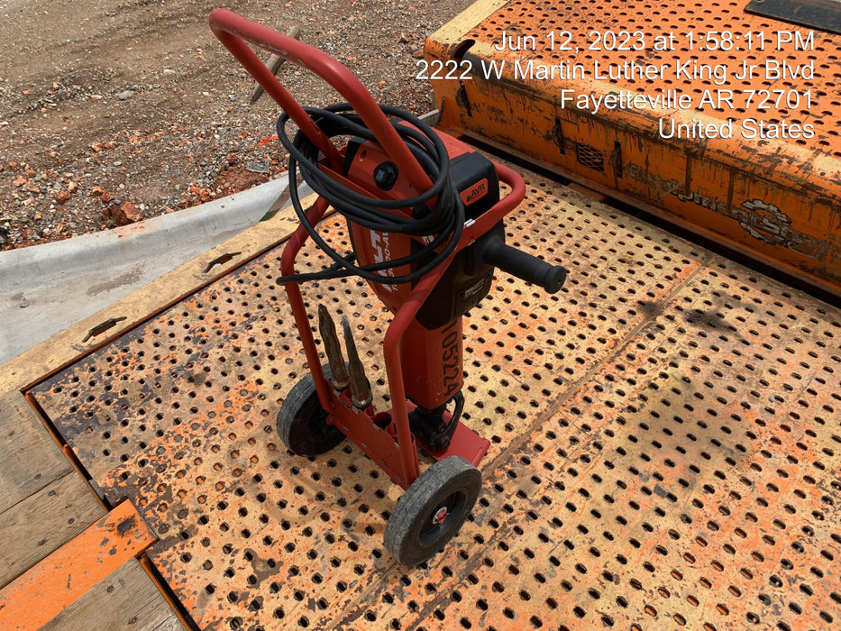 2020 HILTI TE 3000-AVR