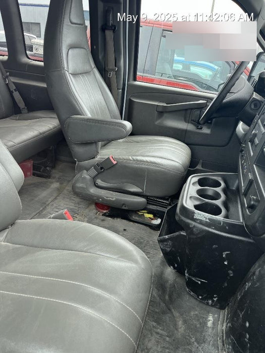 2023 GMC Savana 3500 - Rental