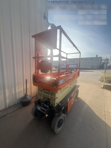 2022 JLG ES2632
