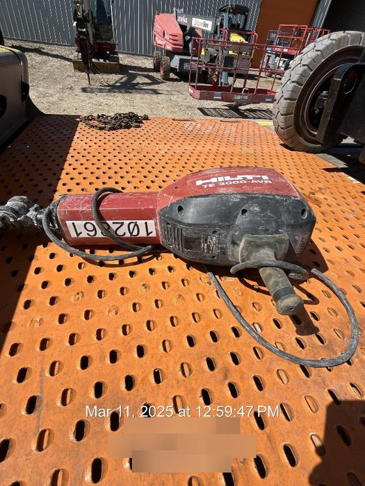 2020 HILTI TE 3000-AVR