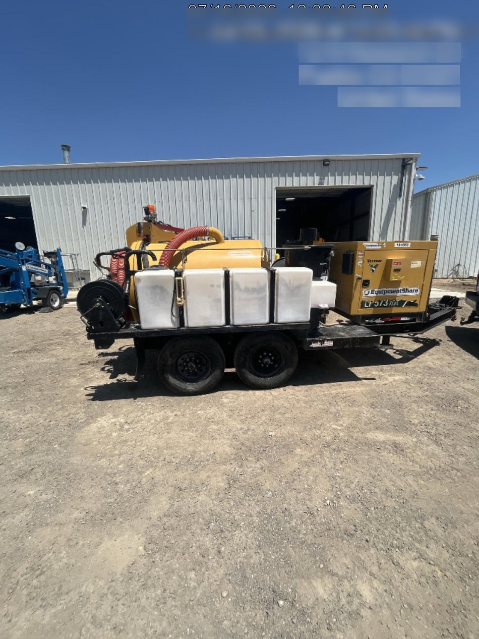 2021 Vac-Tron LP573XDT T4 Koehler Diesel Engine, 500 Gallon Debris Tank, x2 100 Gallon Water Tanks