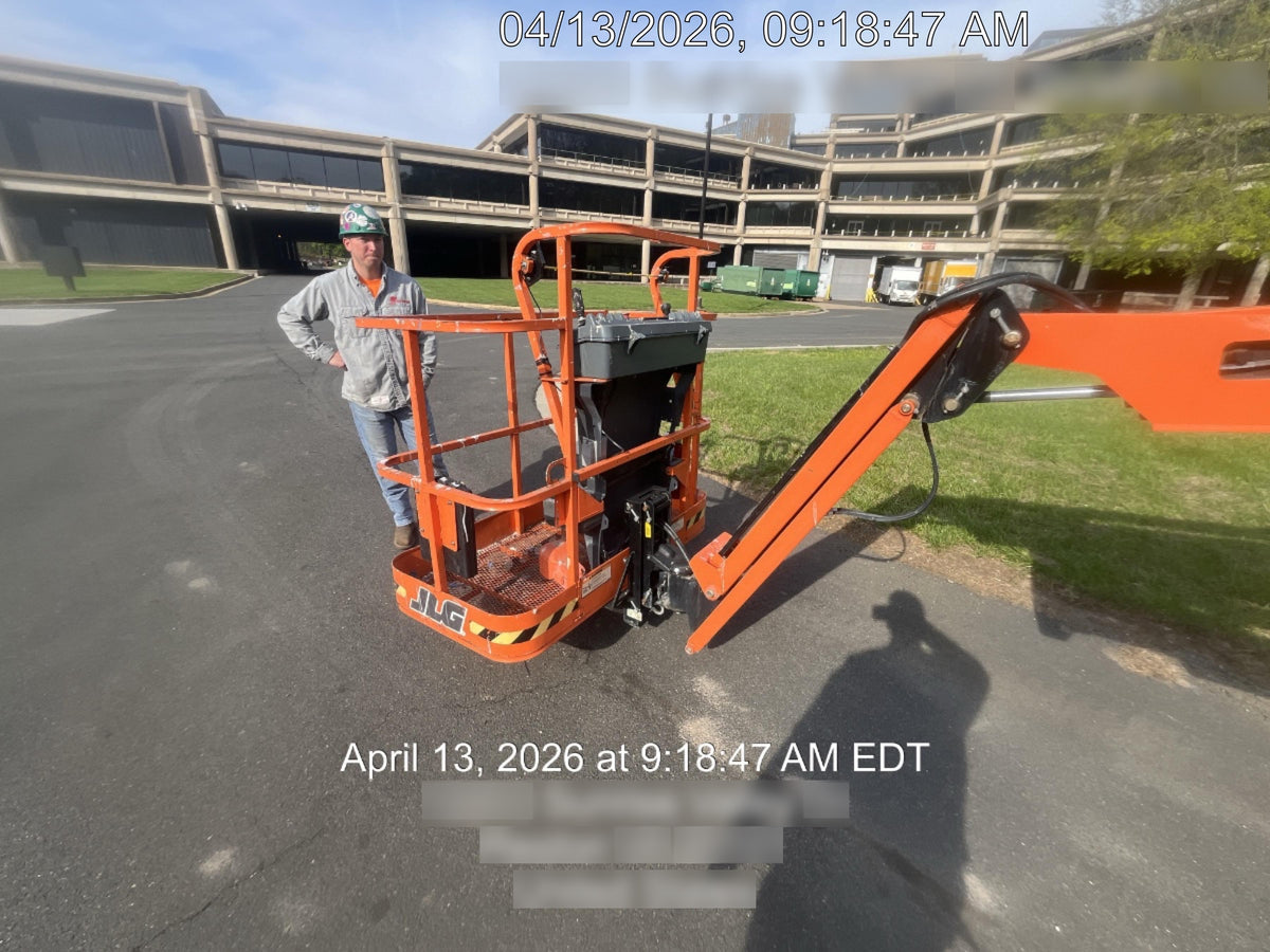 2021 JLG E450AJ