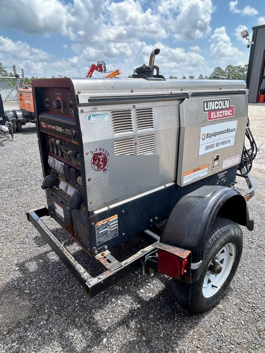 2019 Lincoln Electric Vantage 322 Lincoln Vantage 322 Welder w/Trailer, Light Kit, Cable Rack