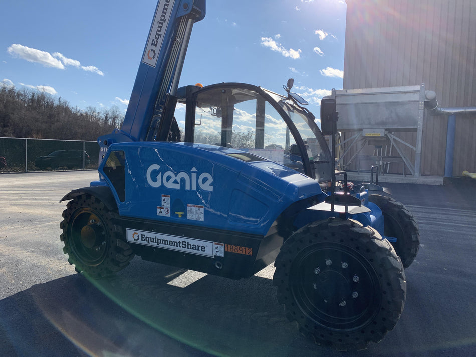 2021 GENIE GTH-5519