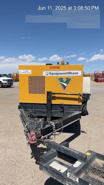 2023 VAC-TRON LP573XDT