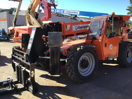 2020 Skytrak 10054 74 Hp, Cab/Heat/Air, FF Tires, Work Lights, Beacon, Aux Hydraulics, Back up Alarm, Lifting Eye, ES Decals