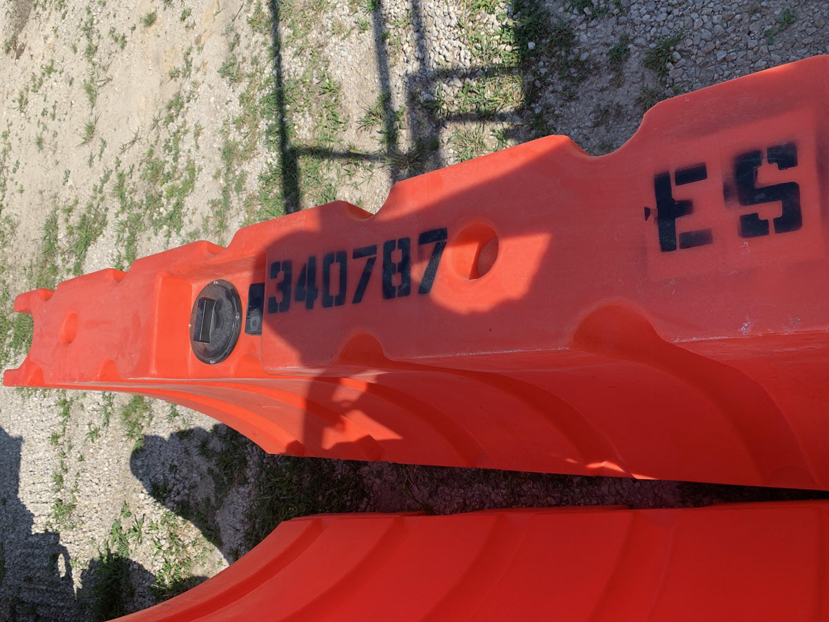 2023 HOUSTON BARRICADE WFB42