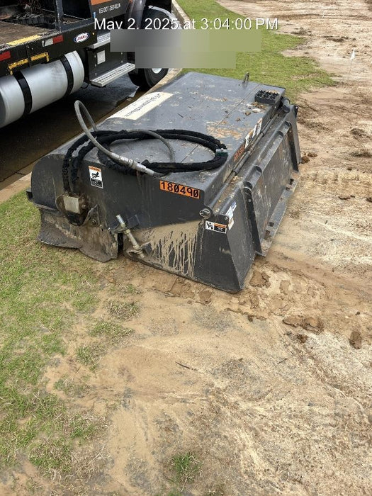 2021 PALADIN Sweepster SB72