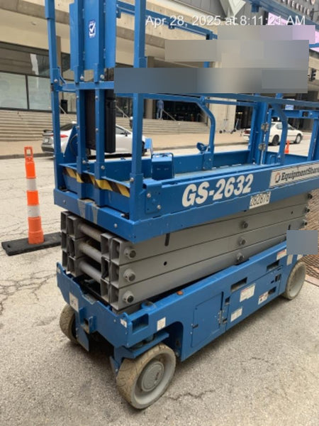 2022 GENIE GS-2632