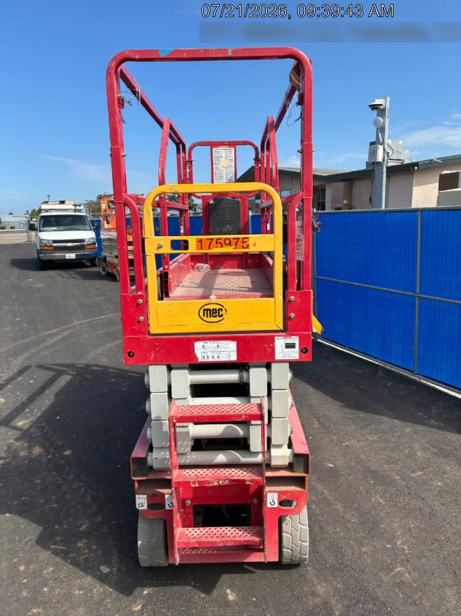 2021 MEC 2632SE