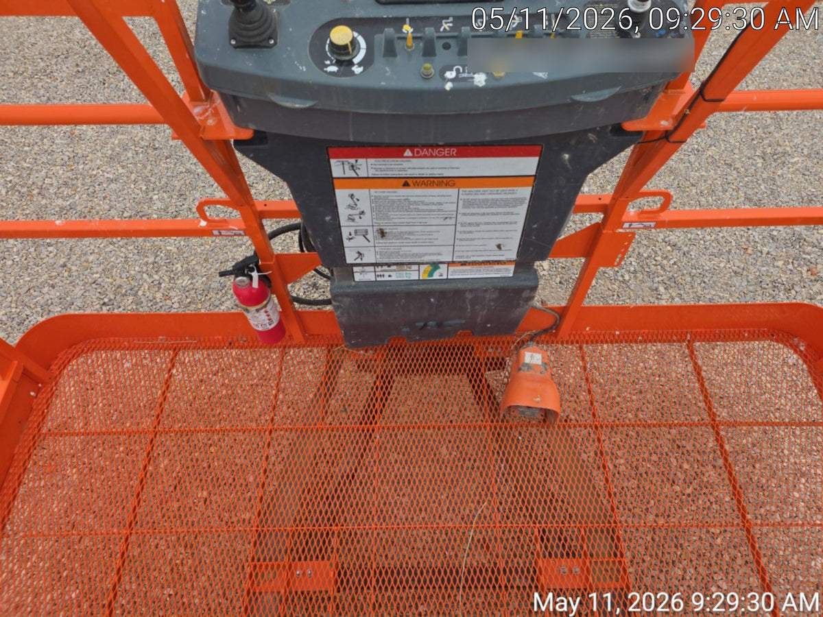 2021 JLG 660SJ