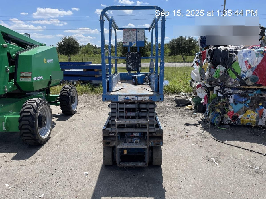 2019 Genie GS-1930 Fixed Rails with Chain Entry