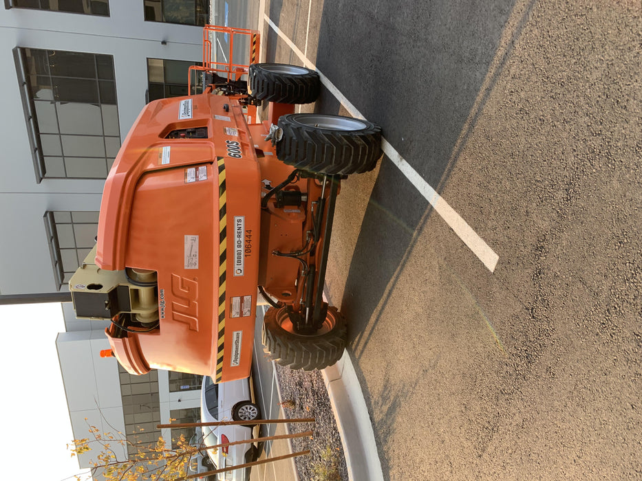 2020 JLG 600S