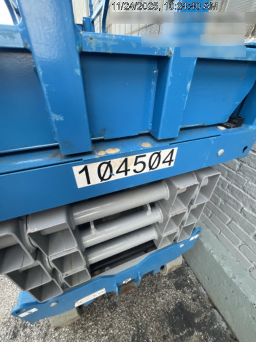 2020 Genie GS-2632 Solid NM Tires, Folding Rails with Half-Height Swing Gate, Beacon