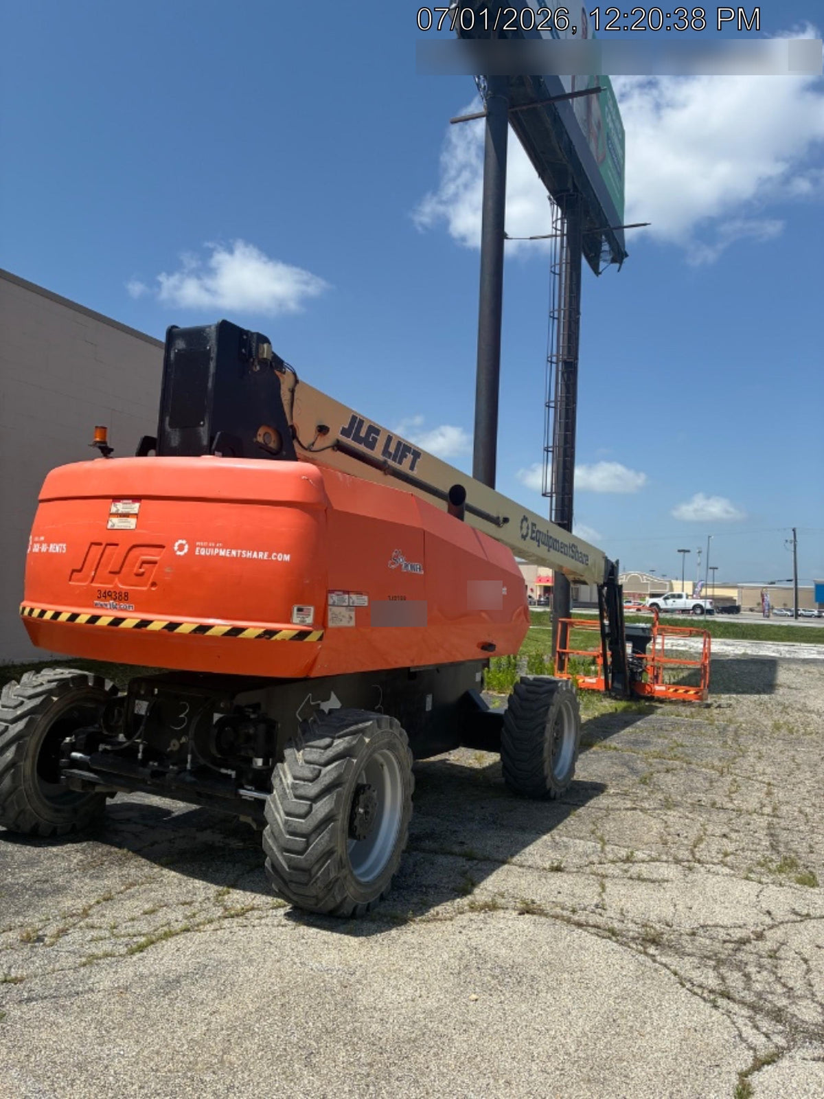 2023 JLG 860SJ