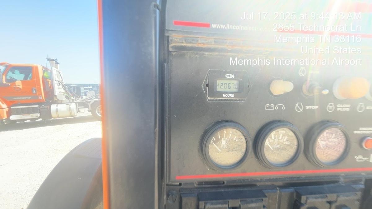 2023 Lincoln Electric LE400 Kubota V1505, Trlr, Cable Rack, Light Kit, ES Decals, T3