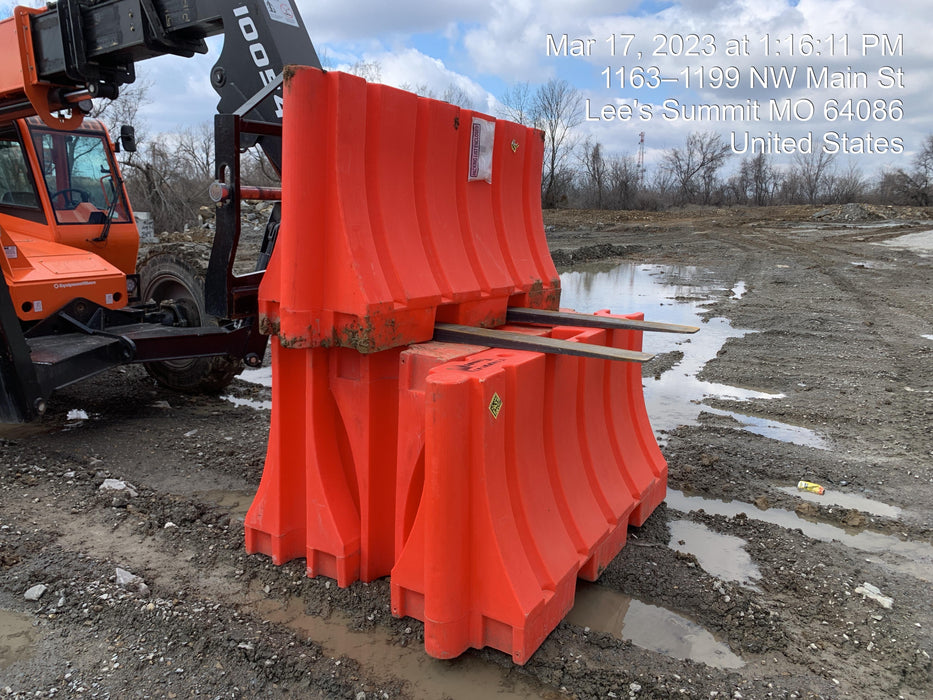 2022 HOUSTON BARRICADE WFB42