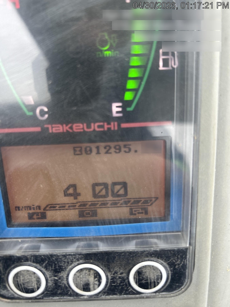 2022 TAKEUCHI TB250-2R