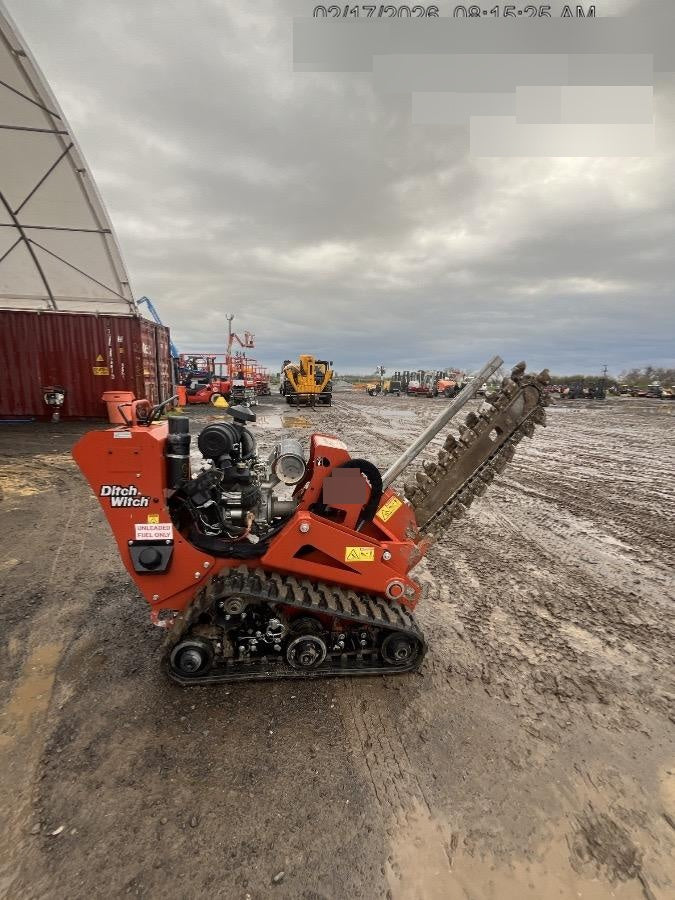 2020 DITCH WITCH C24XA