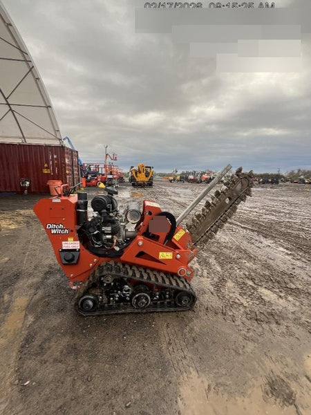 2020 DITCH WITCH C24XA