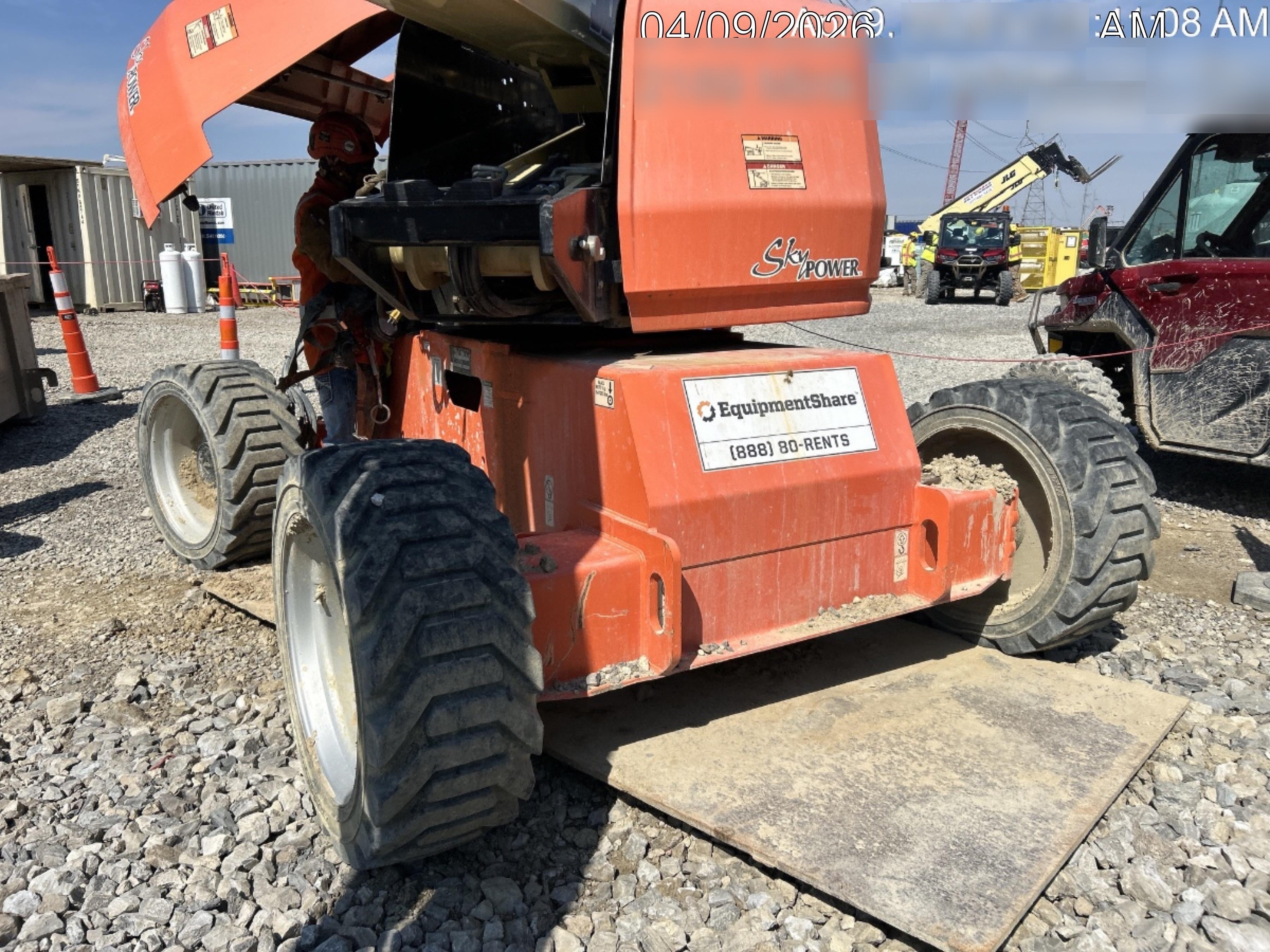 2021 JLG 660SJ