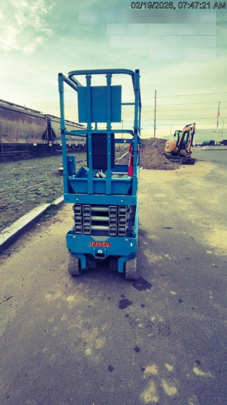 2020 Genie GS-1930 Solid Non Marking Tires, Beacon, Folding rails with half height swing gate, 800W Inverter