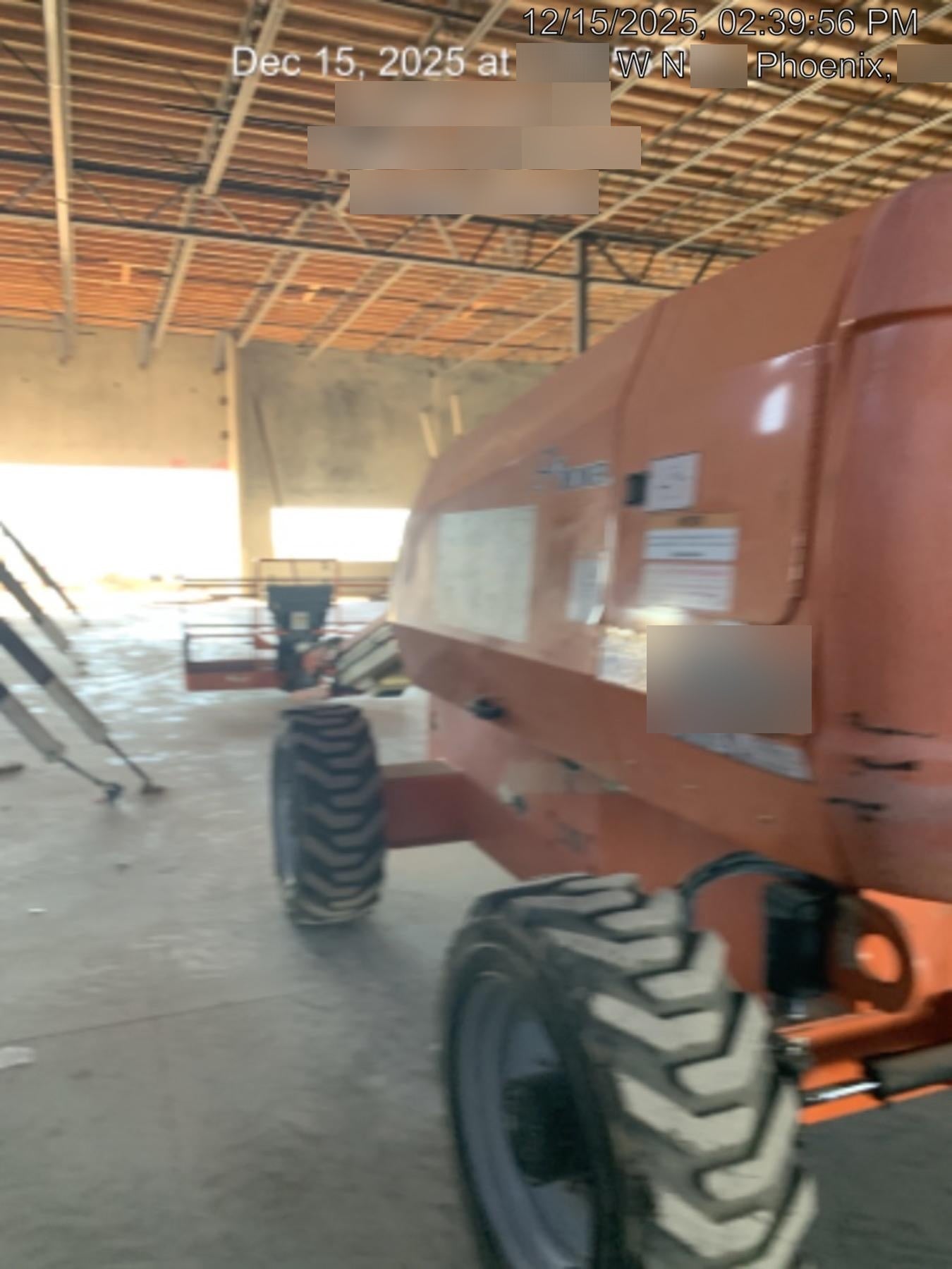 2017 JLG 660SJ