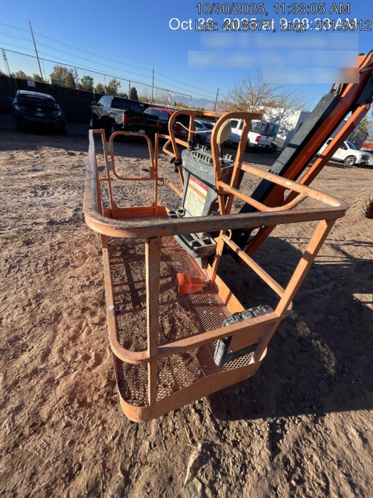 2020 JLG 660SJ